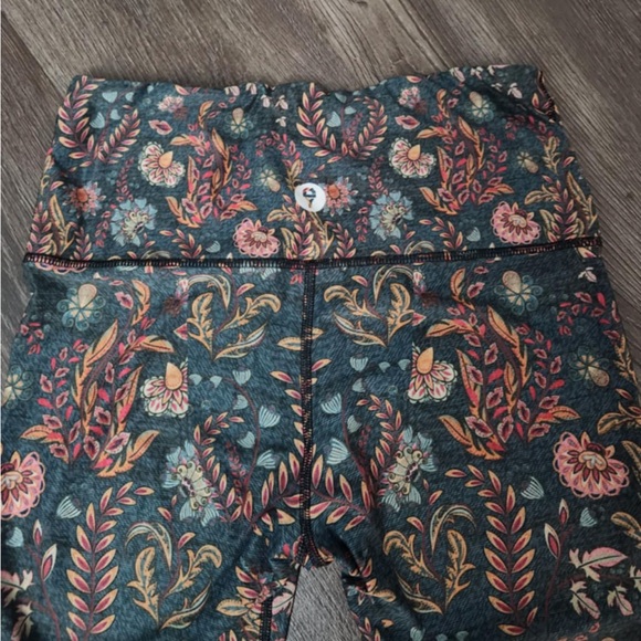 Yoga democracy Festival Denim Printed Bell Bottoms flare leggings floral size L - Picture 9 of 10